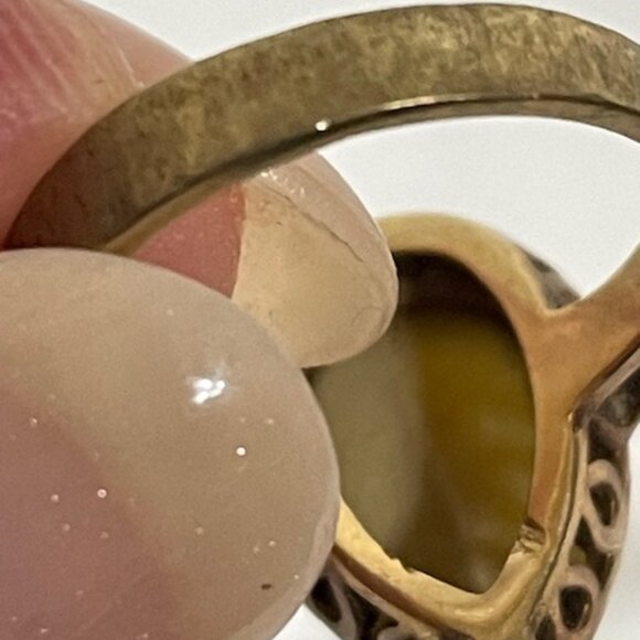 10K gold and tiger's eye cocktail ring. - Picture 5 of 6